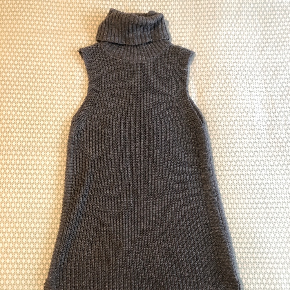 XS Sleeveless Gray Turtleneck Tunic Top Merona